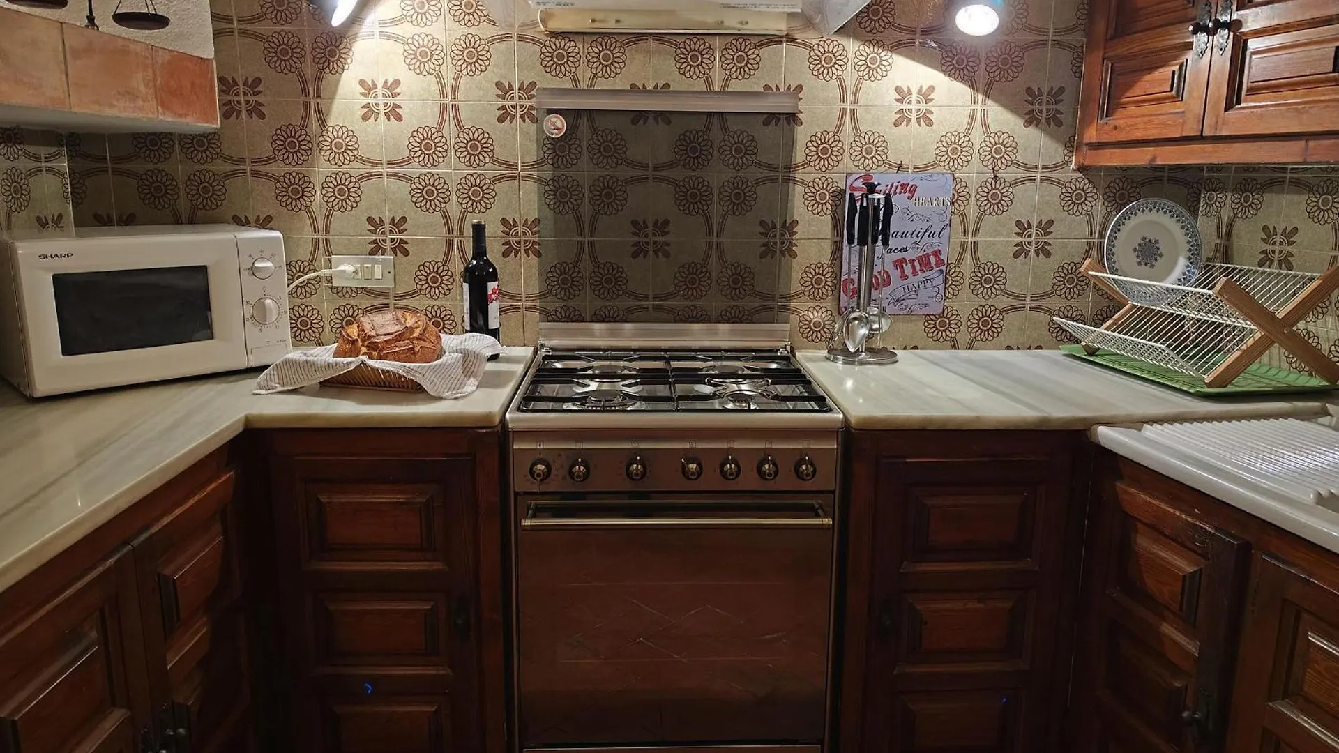 Casa De Piedra Del Siglo XVII Restaurada Con Encanto, Para 8 Personas, En Castello D'Empuries - Es-228-96 Tatil Evi